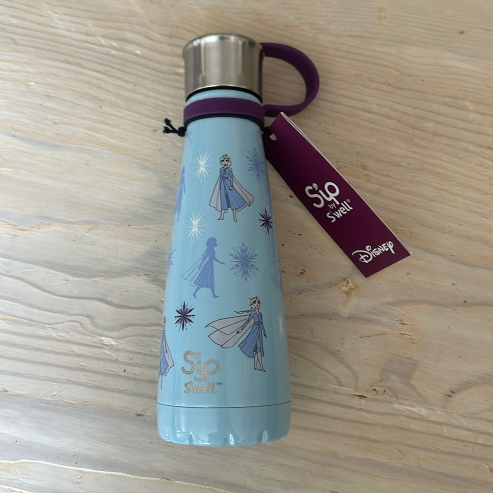 Sip by swell water bottle 10 oz new